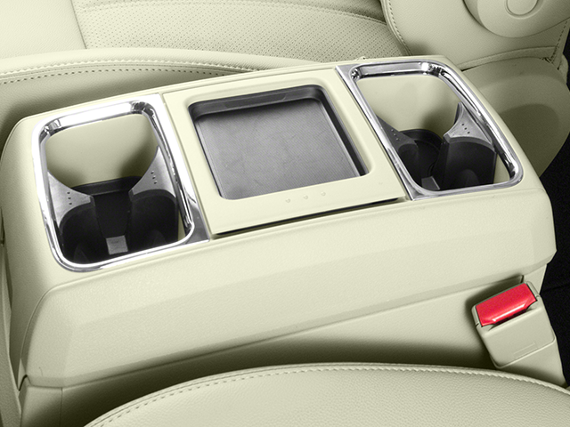 2013 Chrysler Town and Country Touring-L