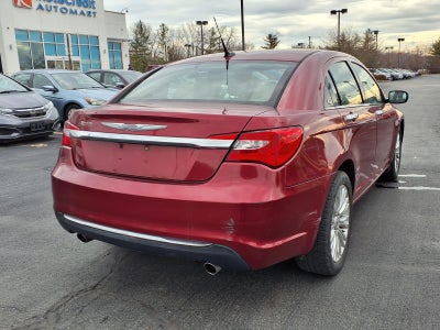 2011 Chrysler 200 Limited