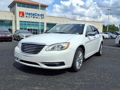 2011 Chrysler 200 Limited