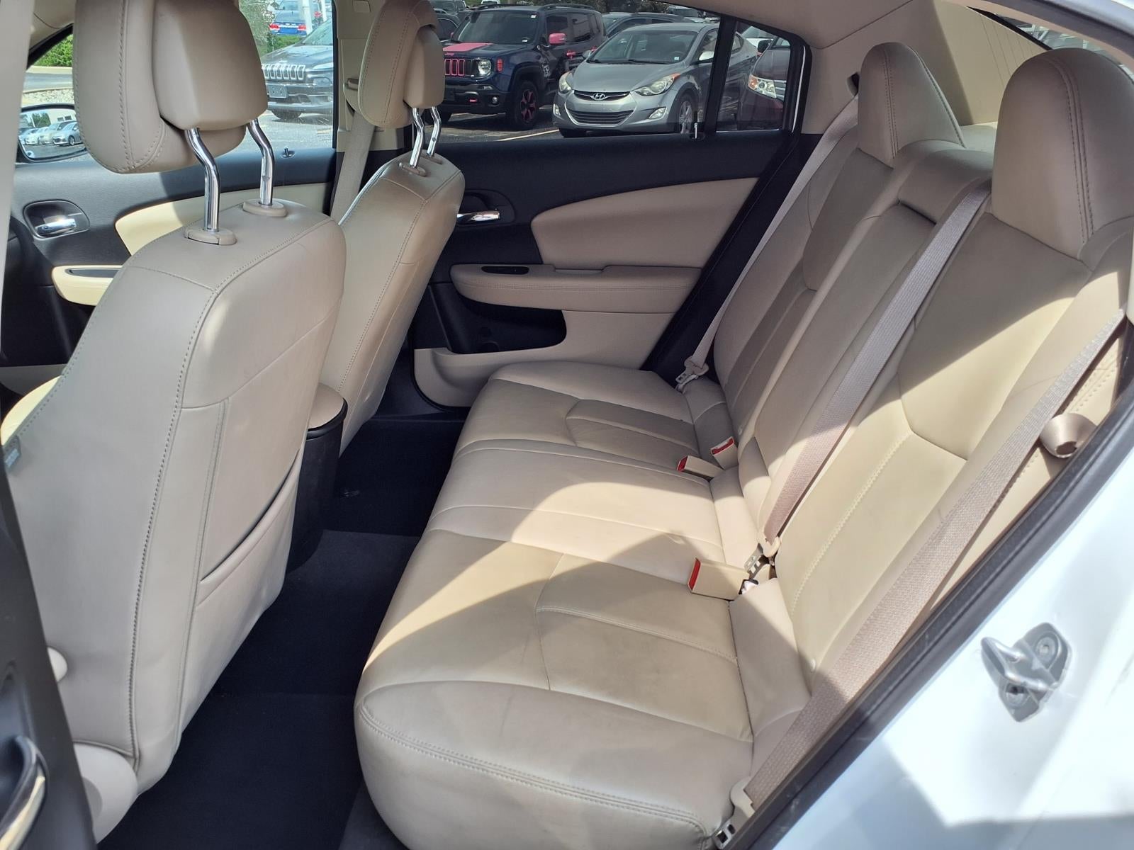2011 Chrysler 200 Limited