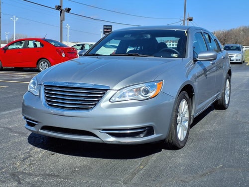 2013 Chrysler 200 Touring