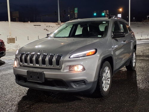 2016 Jeep Cherokee Sport