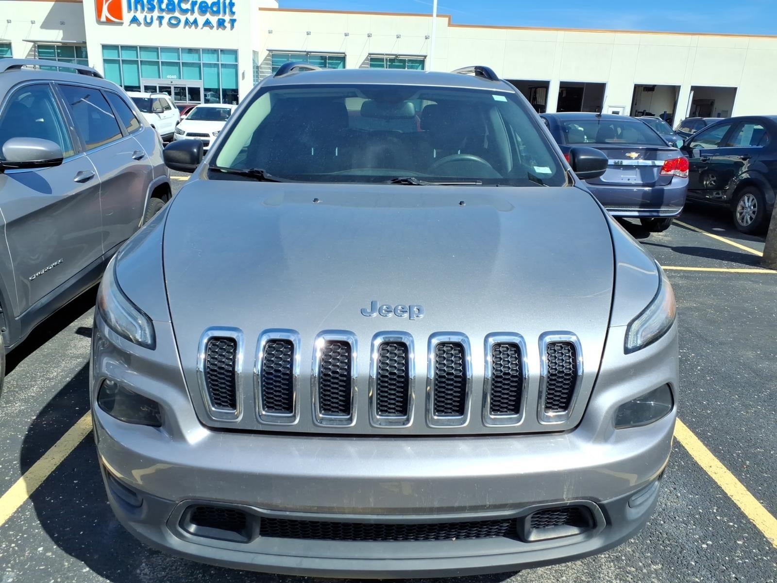 2016 Jeep Cherokee Sport