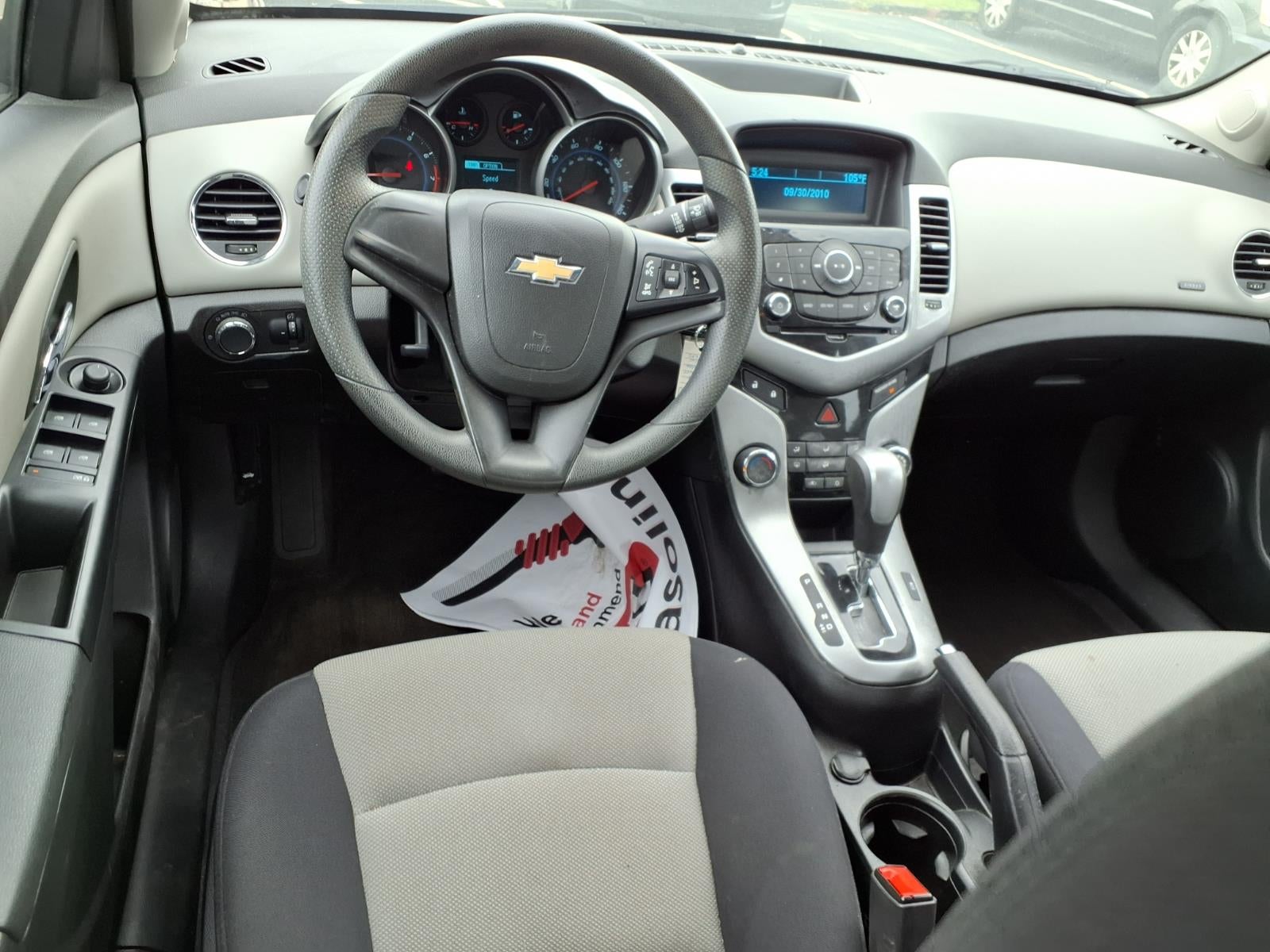 2013 Chevrolet Cruze LS Auto