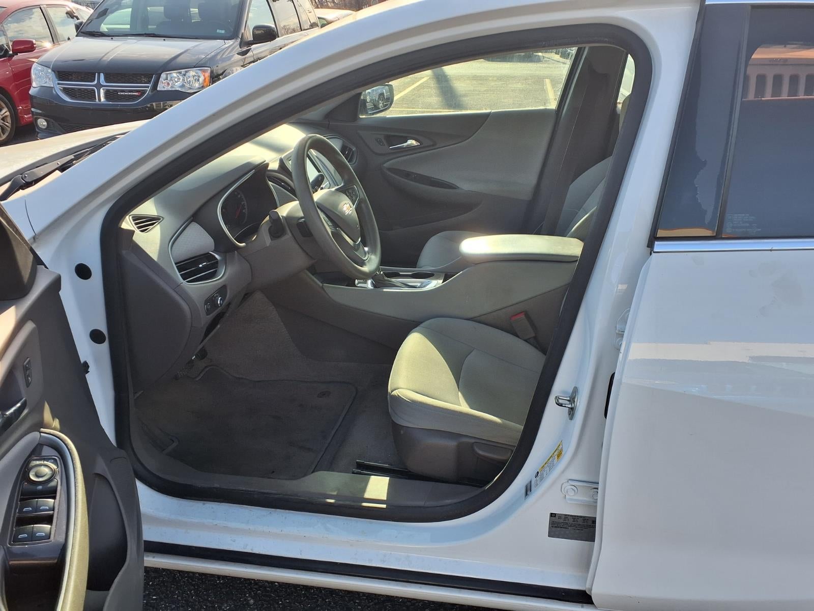 2017 Chevrolet Malibu LS