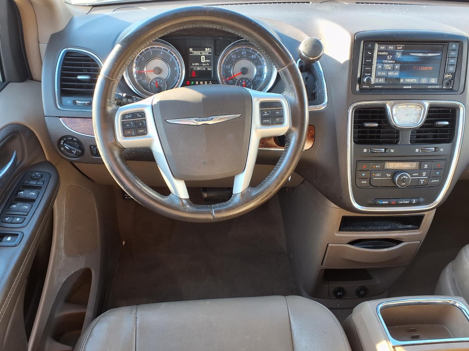 2016 Chrysler Town and Country Touring