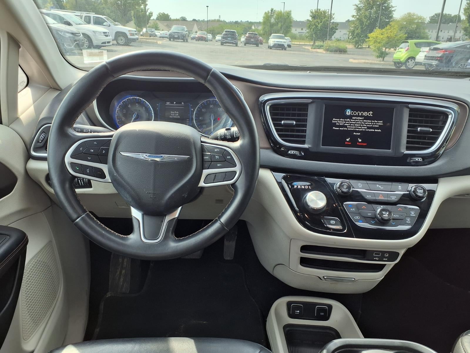 2018 Chrysler Pacifica Touring L