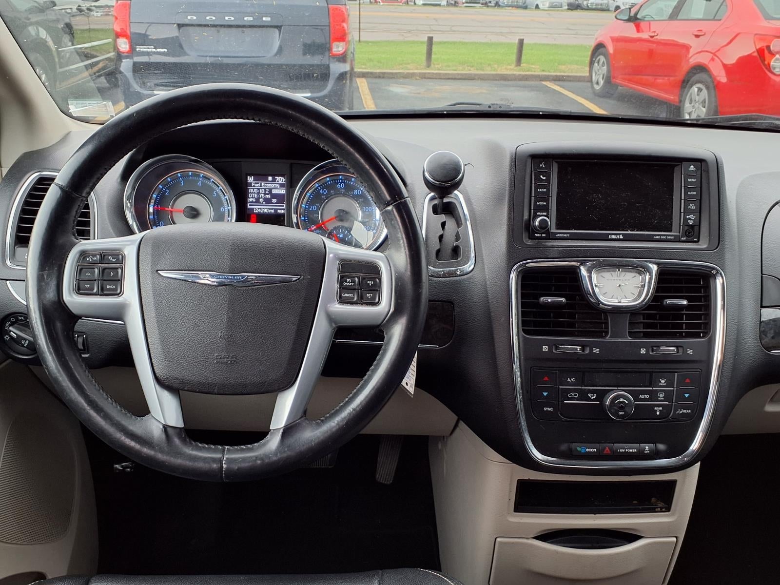 2013 Chrysler Town and Country Touring