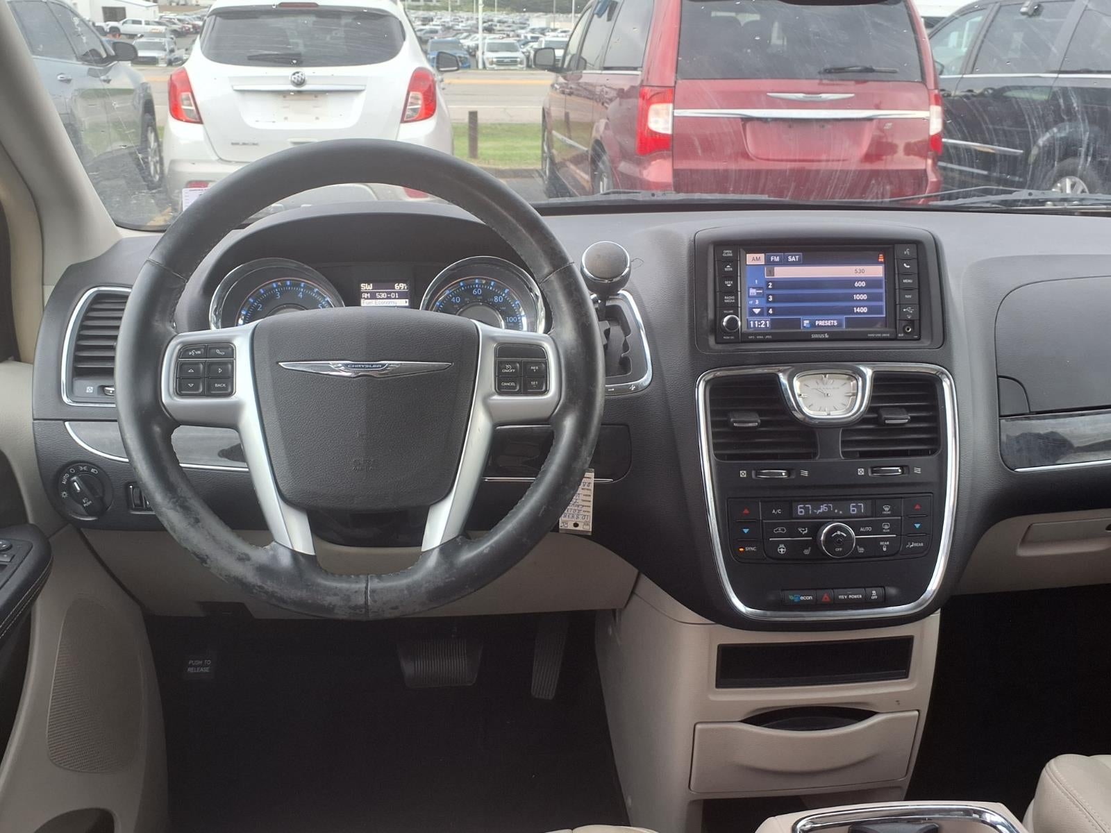 2013 Chrysler Town and Country Touring-L