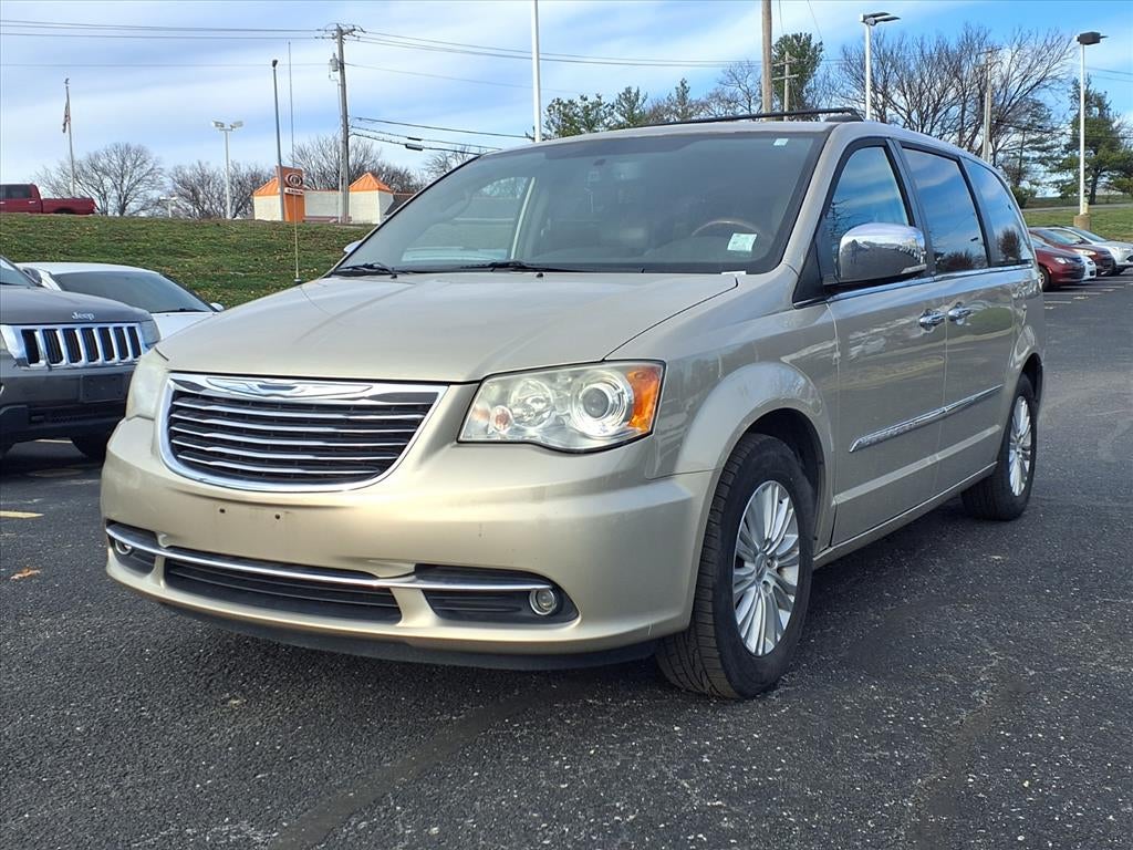 2014 Chrysler Town and Country Limited