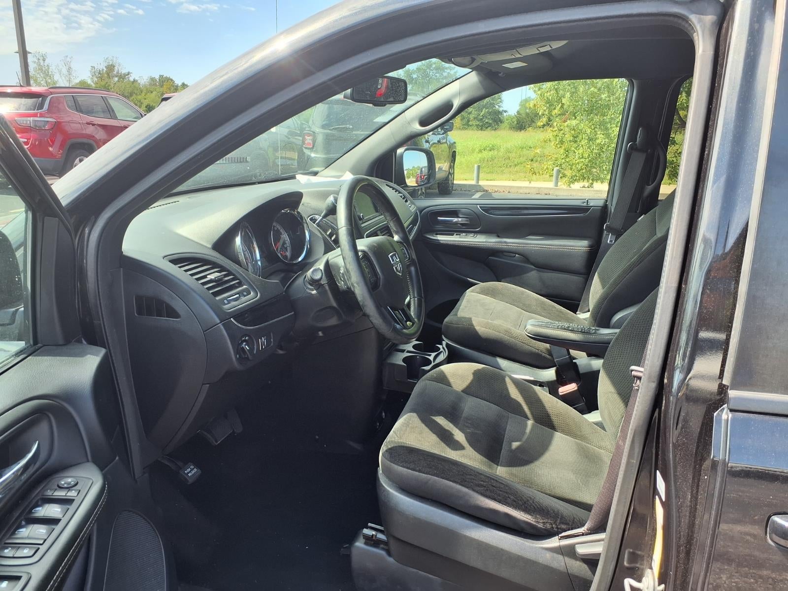 2017 Dodge Grand Caravan SE Plus