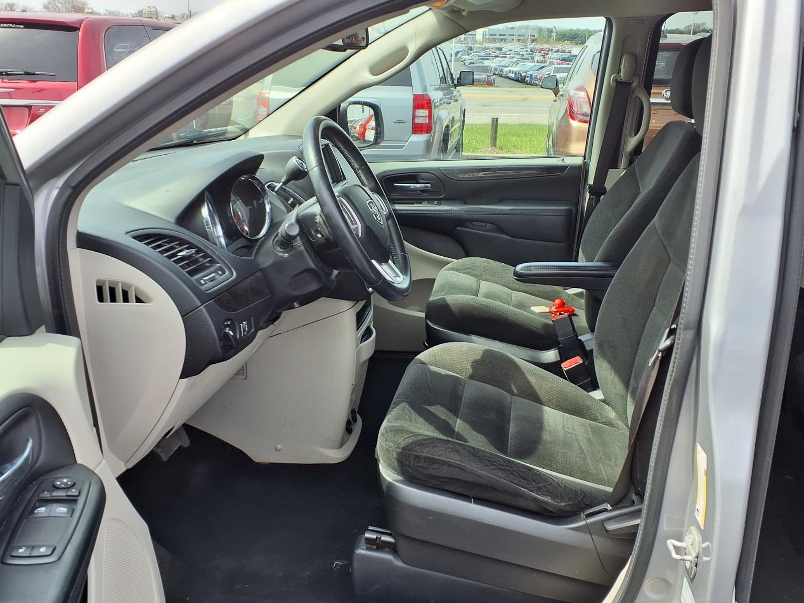 2015 Dodge Grand Caravan Base