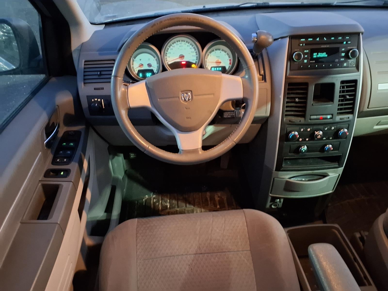 2010 Dodge Grand Caravan Hero