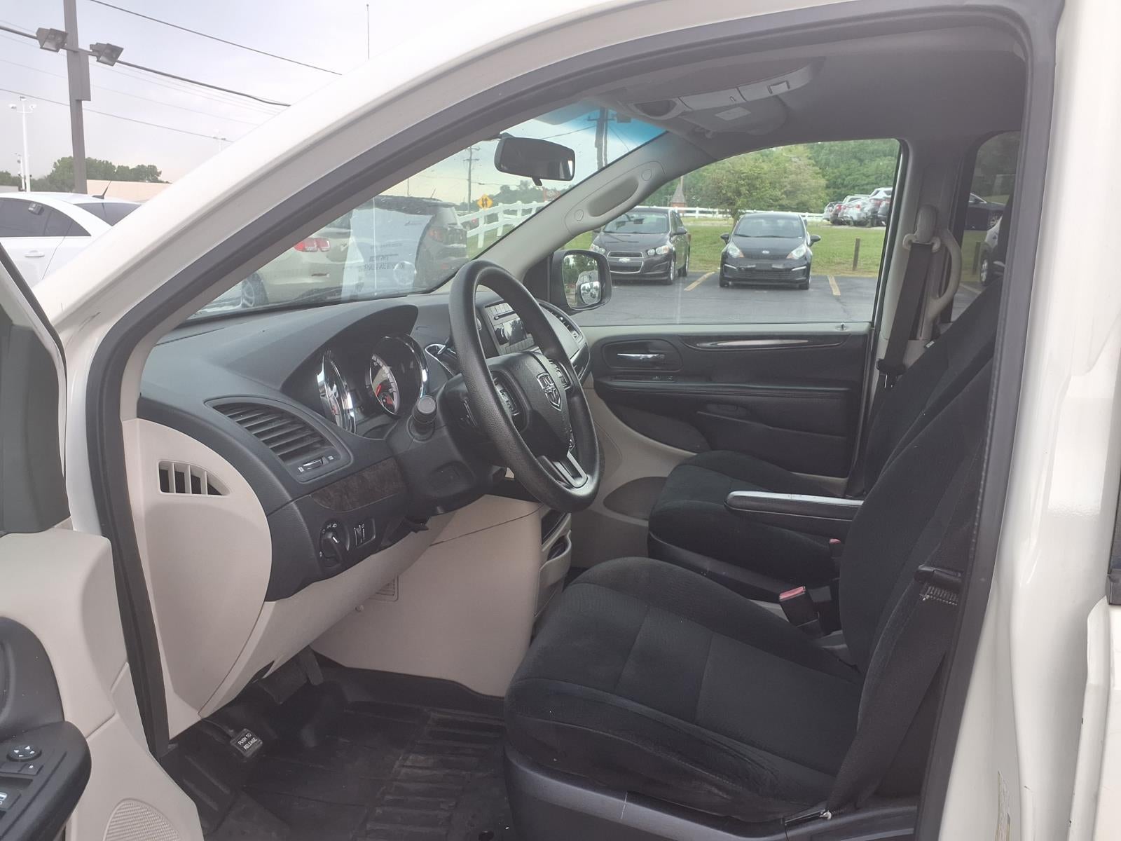 2011 Dodge Grand Caravan Express