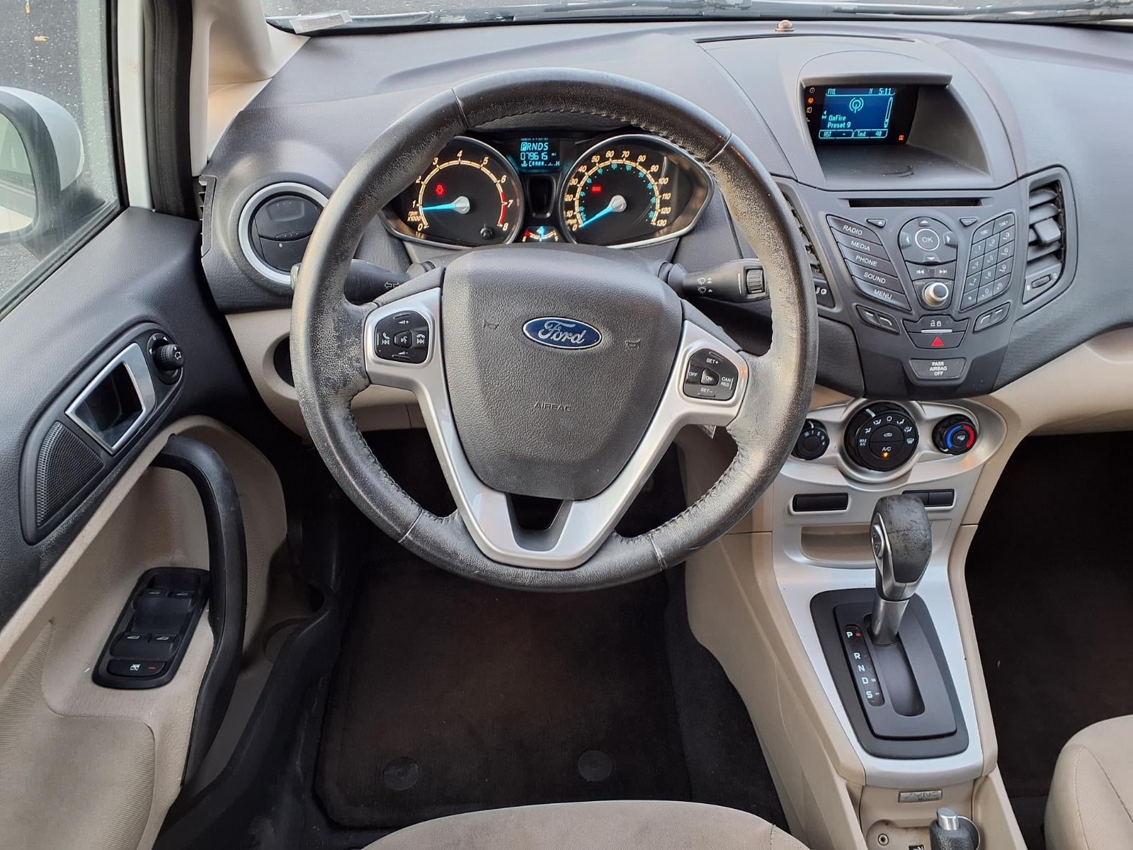 2015 Ford Fiesta SE