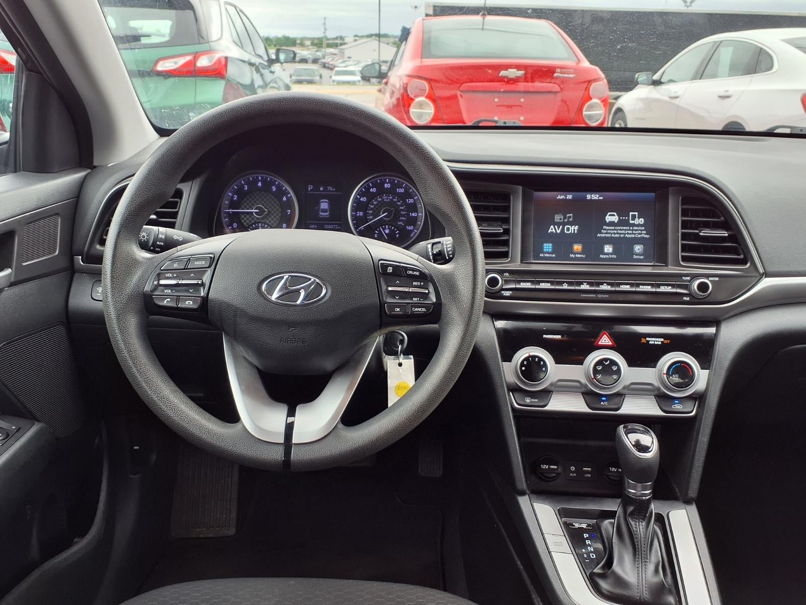2019 Hyundai ELANTRA SEL