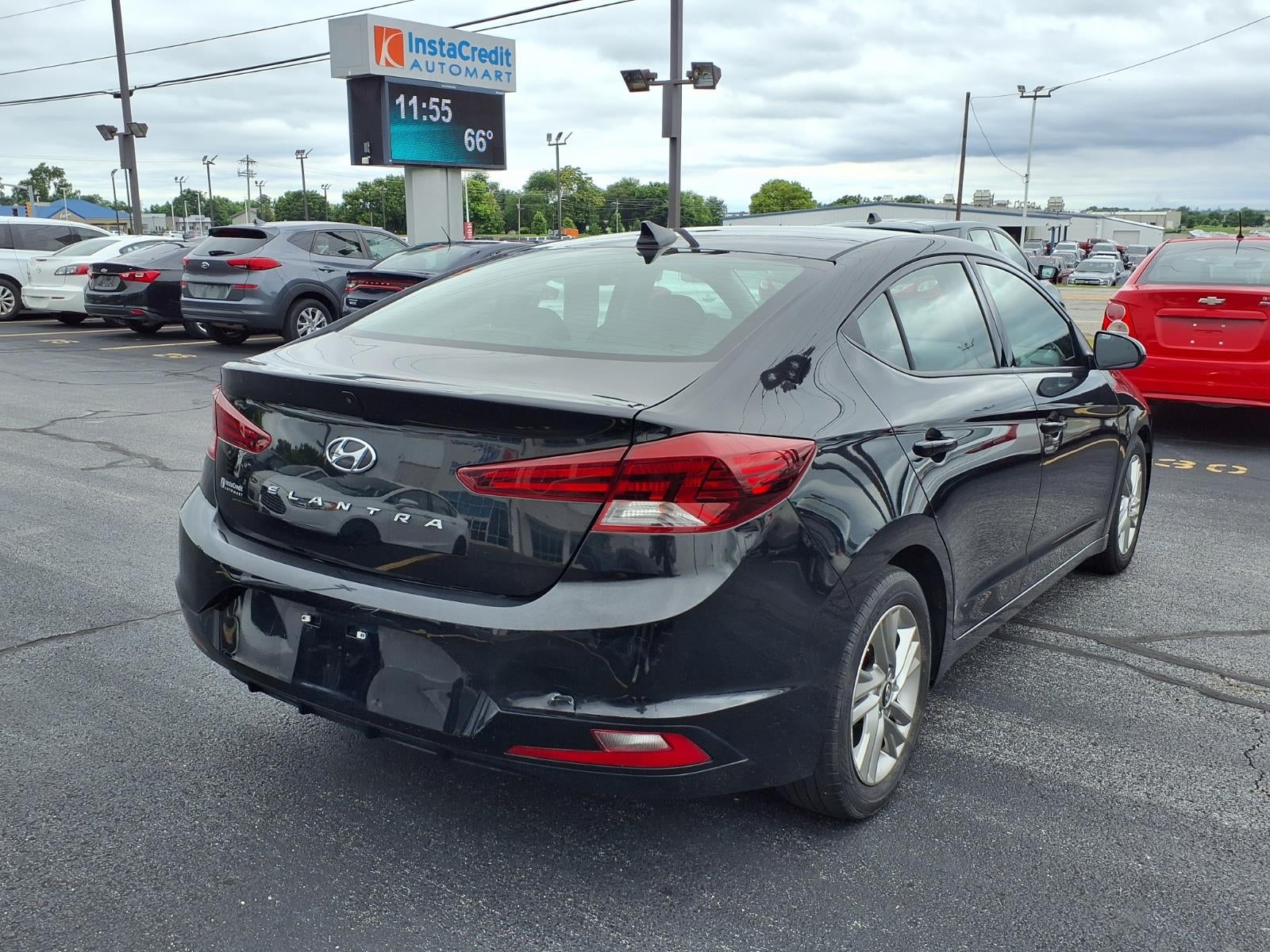 2019 Hyundai ELANTRA SEL