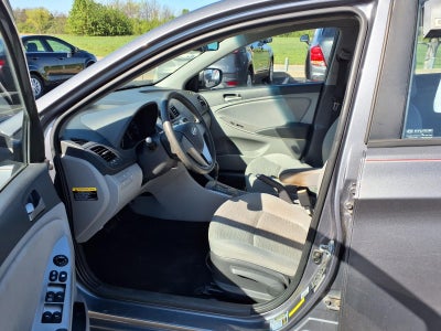 2015 Hyundai ACCENT GLS