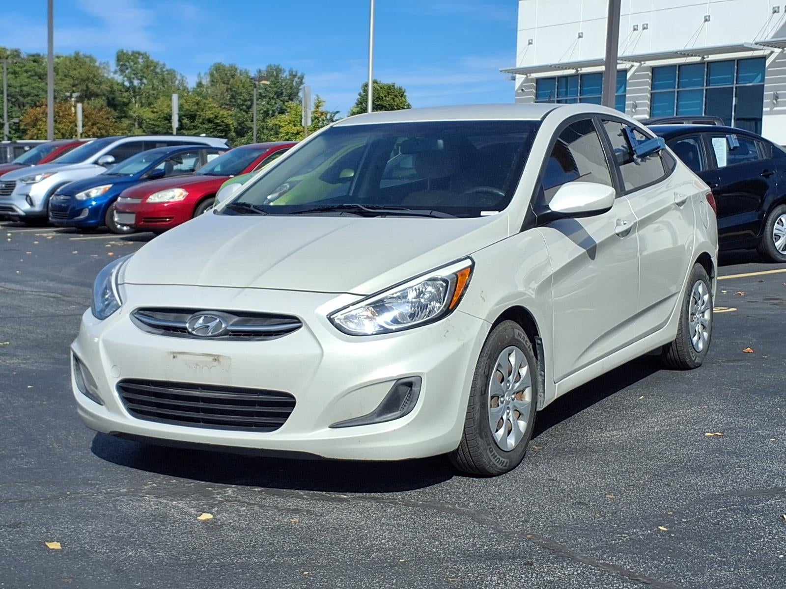 2016 Hyundai ACCENT SE