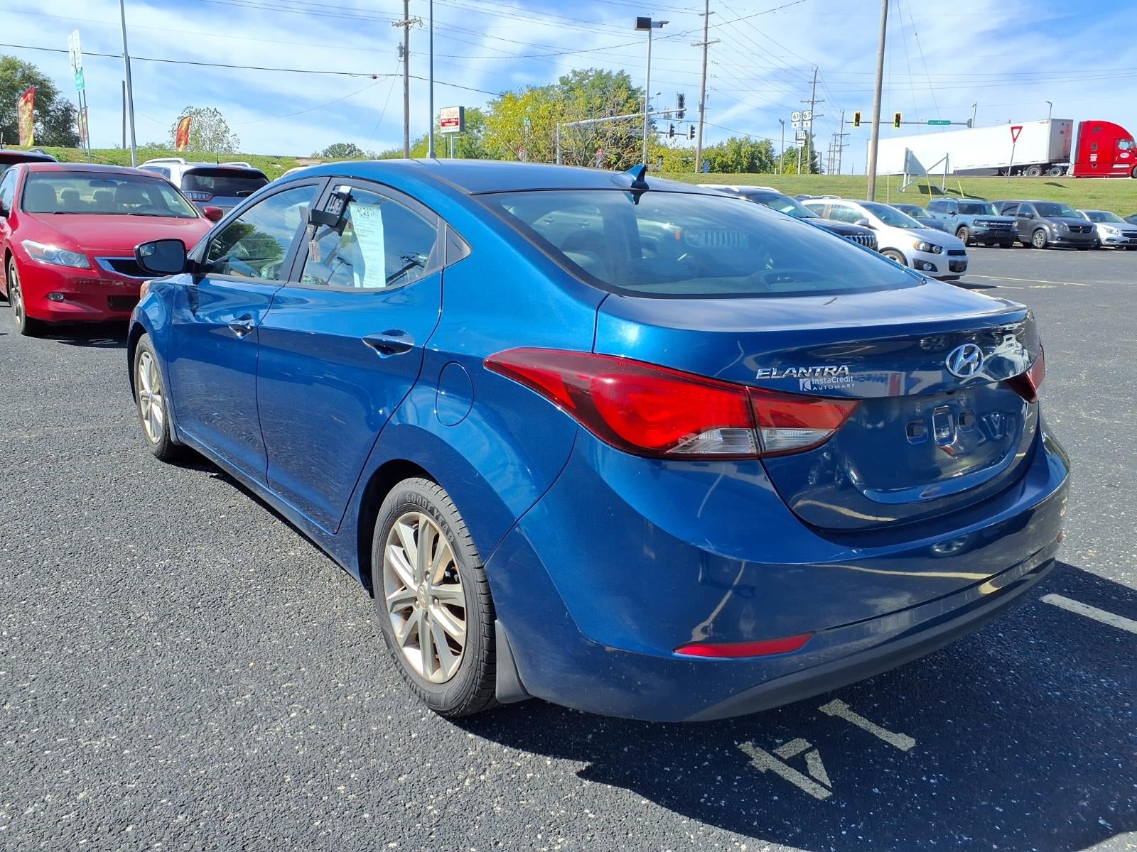 2014 Hyundai ELANTRA SE