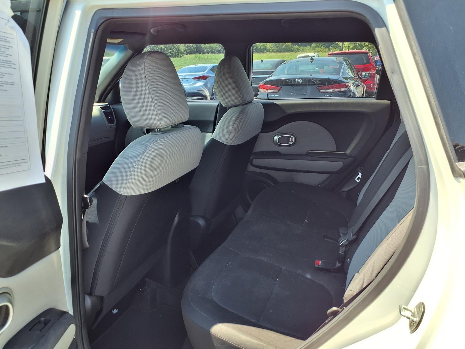 2015 Kia Soul Base